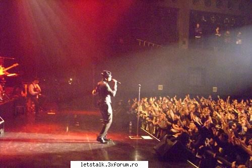 cliick pt`marire  ne-yo