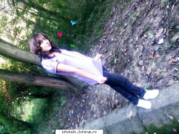 clik pt marire :-@` poze cu noi
